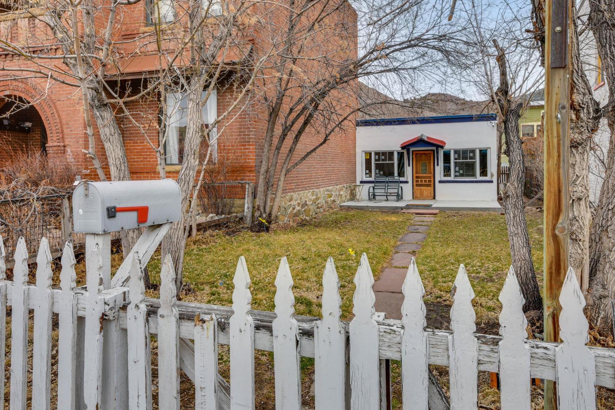 Downtown Salida Cottage With Fireplace And Yard! Exterior foto